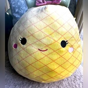 Squishmallows Lulu the Pineapple 12”